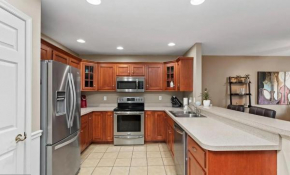 Entire townhouse close to Hershey Park